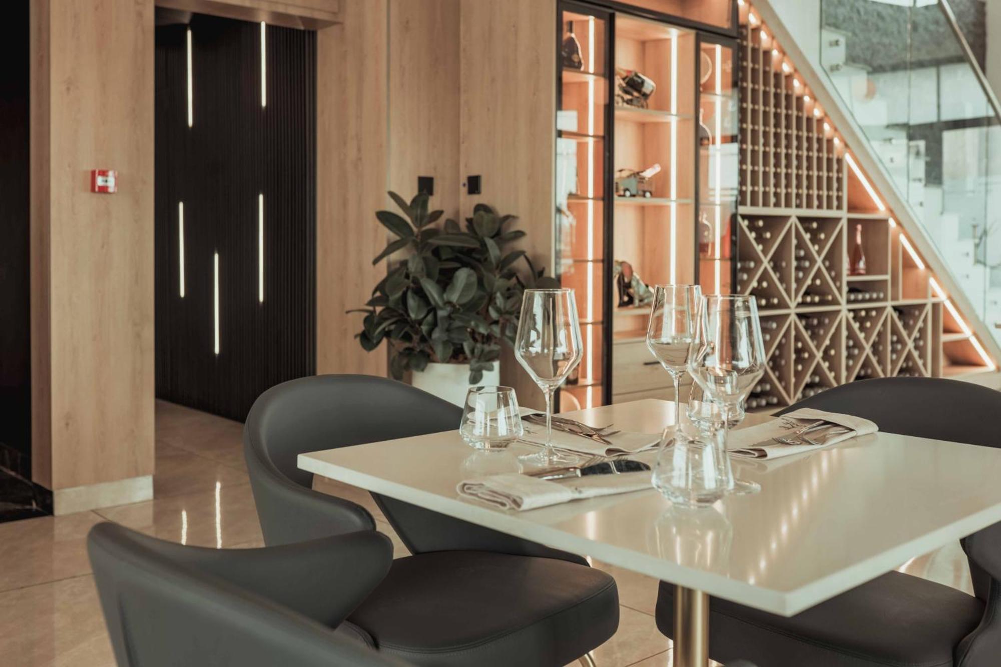 Accra Luxury Apartments @ The Signature Zewnętrze zdjęcie